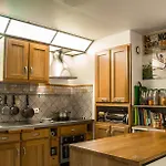 Cedric Accueille - Homestay Paris